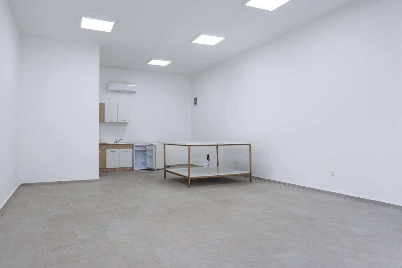 Коммерческое помещение в Бечичи, 51 м² 4