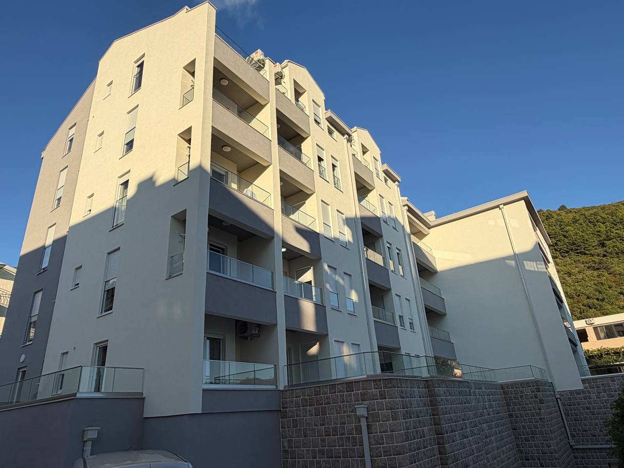 Квартира с 2 спальнями в Будве, 77 м² 10