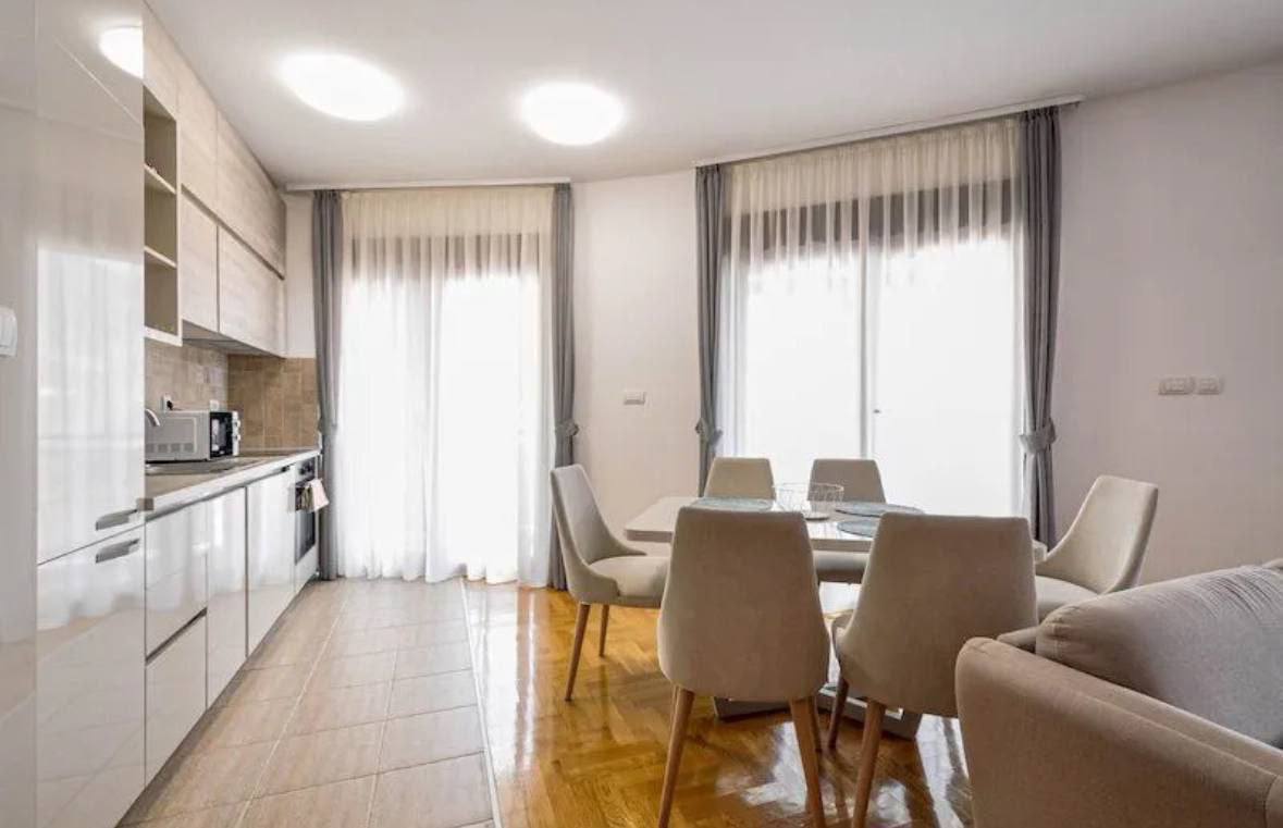 Квартира с 2 спальнями в Бечичи, 88 м² thumbnail 16