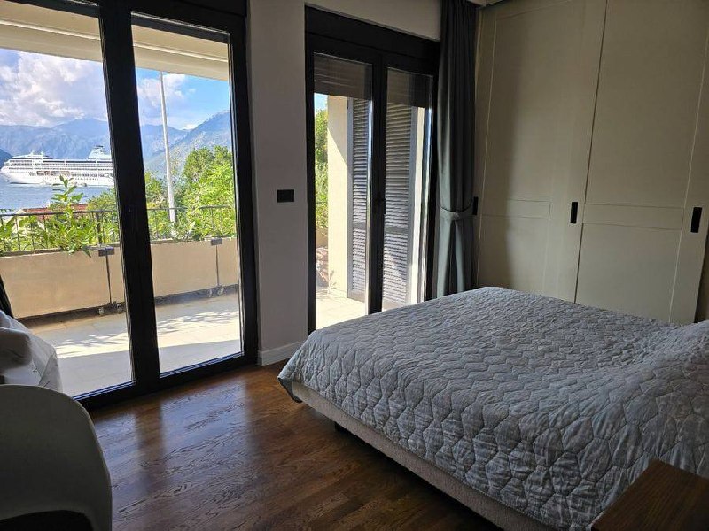 Дуплекс с 3 спальнями в Доброте, 160 м² 7