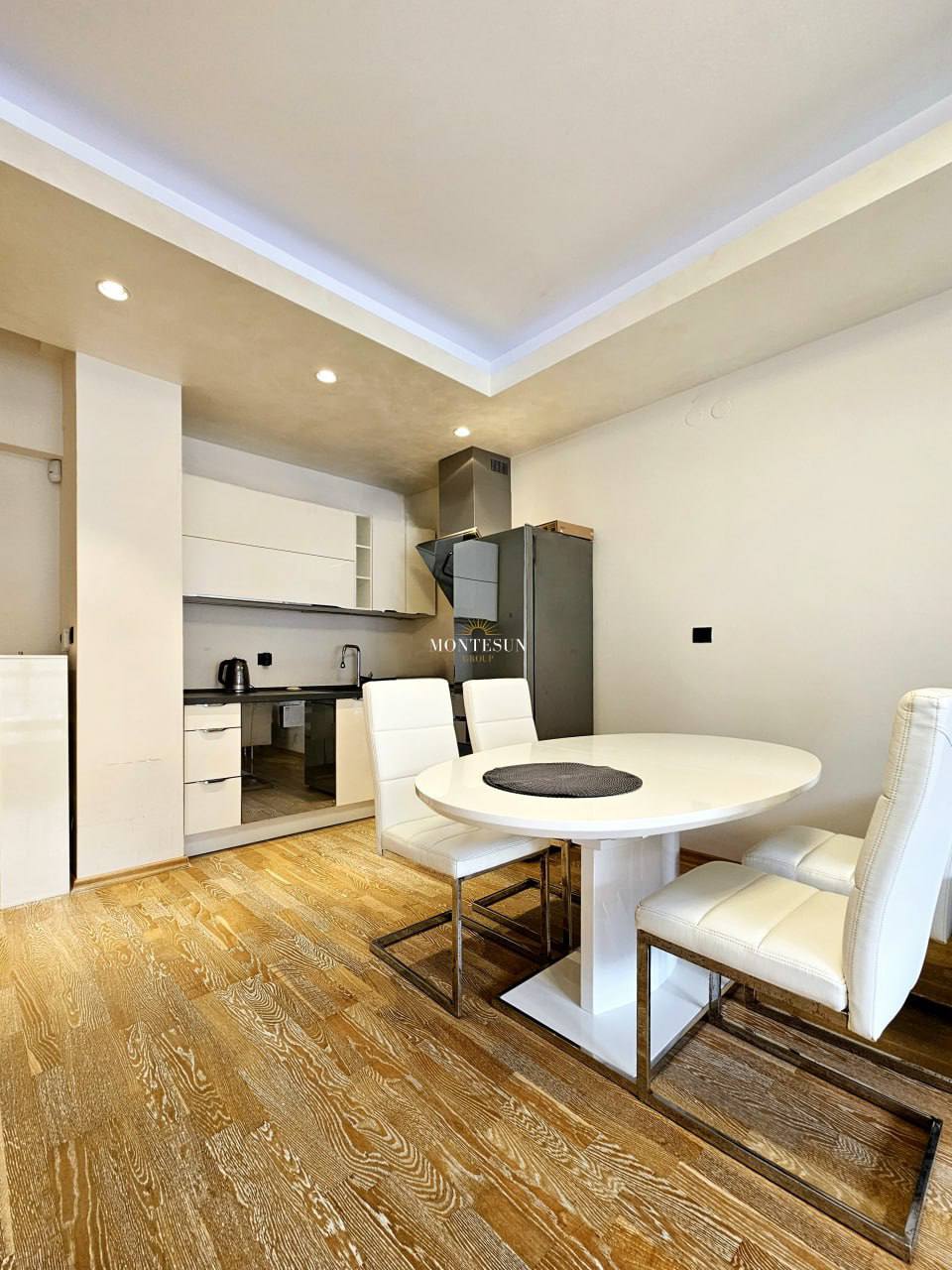 Квартира с 1 спальней в Будве, 56 м² 4