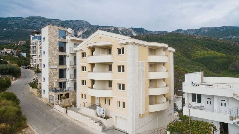 Квартира с 2 спальнями в Бечичи, 105 м² 2