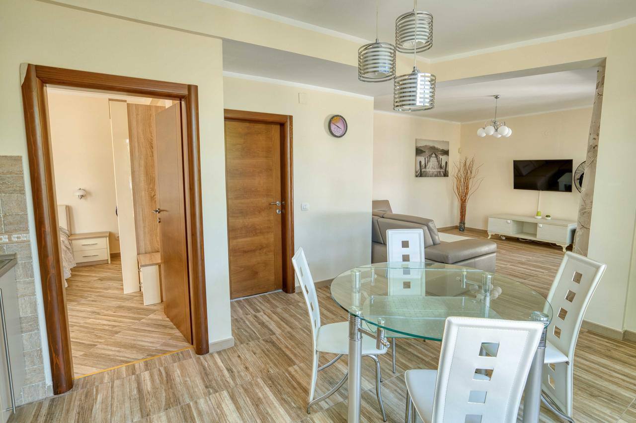 Дом в Тивате, 160 м² 2