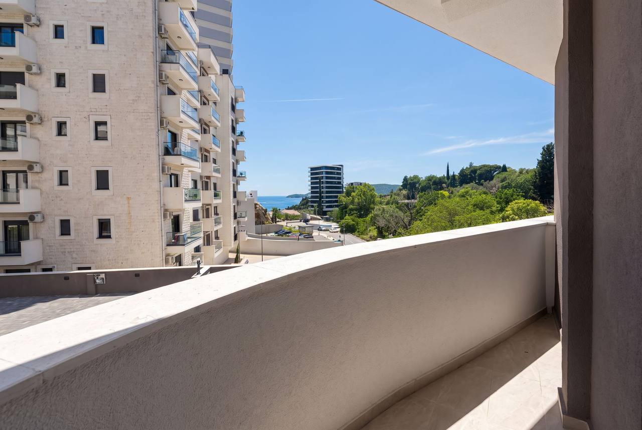 Квартира с 1 спальней в Бечичи, 53 м² 8