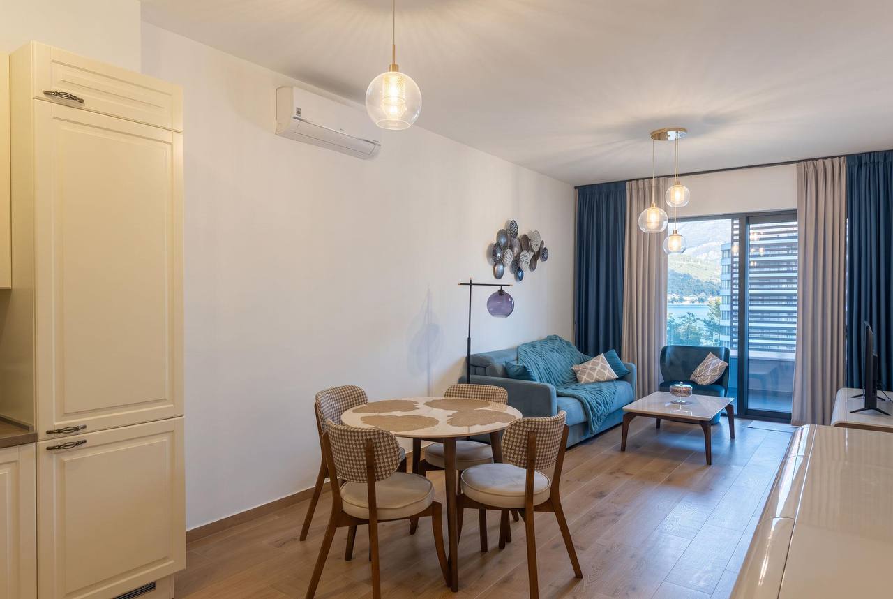 Квартира с 1 спальней в Будве, 53 м²