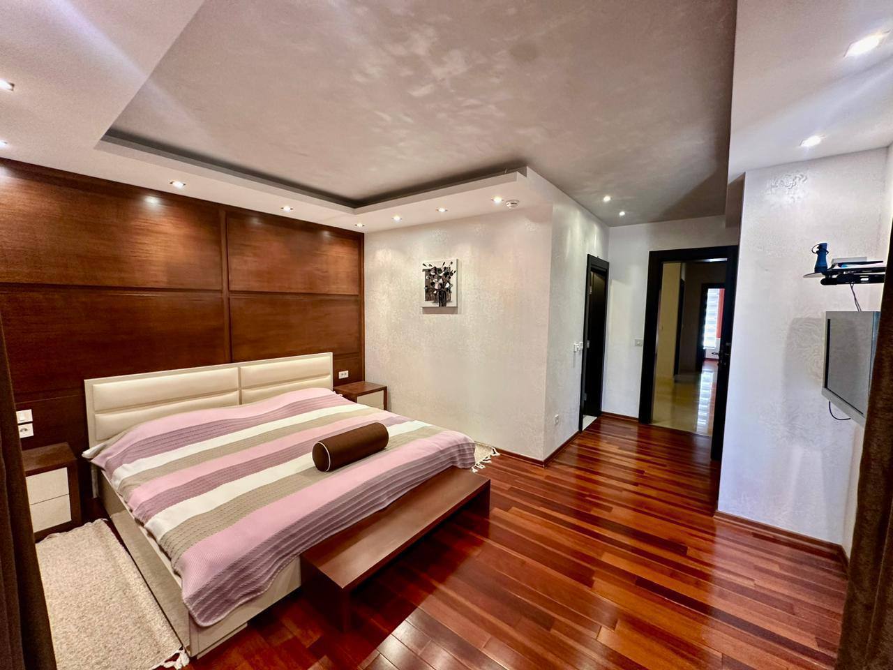 Дом с 5 спальнями в Бечичи, 318 м² thumbnail 14