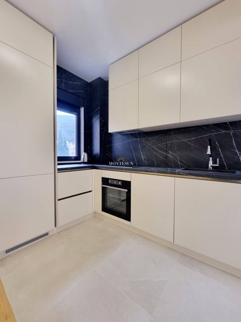 Квартира с 1 спальней в Будве, 50 м² 3