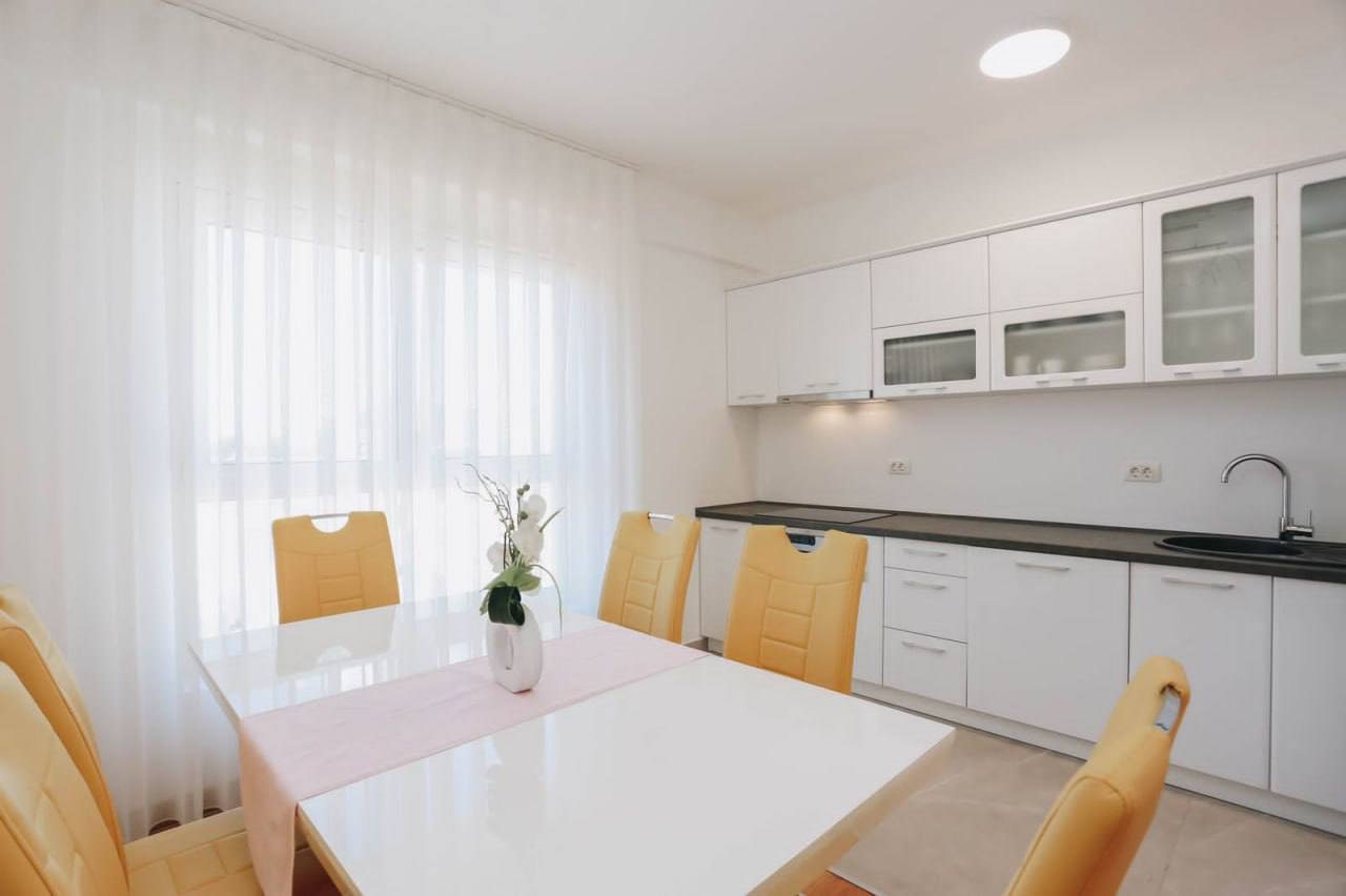 Пентхаус с 3 спальнями в Рафаиловичах, 120 м² 4