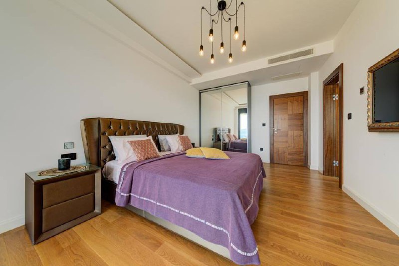 Вилла с 5 спальнями в Тивате, 472 м² 5