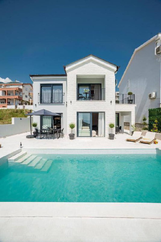 Вилла с 2 спальнями в Бечичи, 160 м² 5