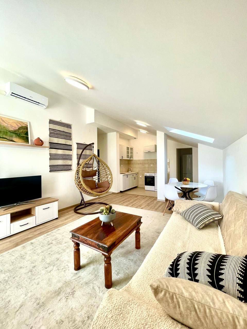 Квартира с 2 спальнями в Будве, 100 м²