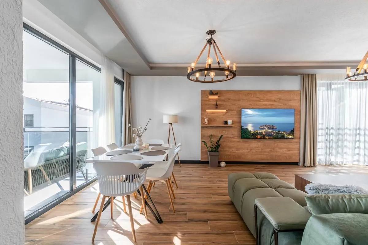 Квартира с 3 спальнями в Свети-Стефане, 131 м² 3
