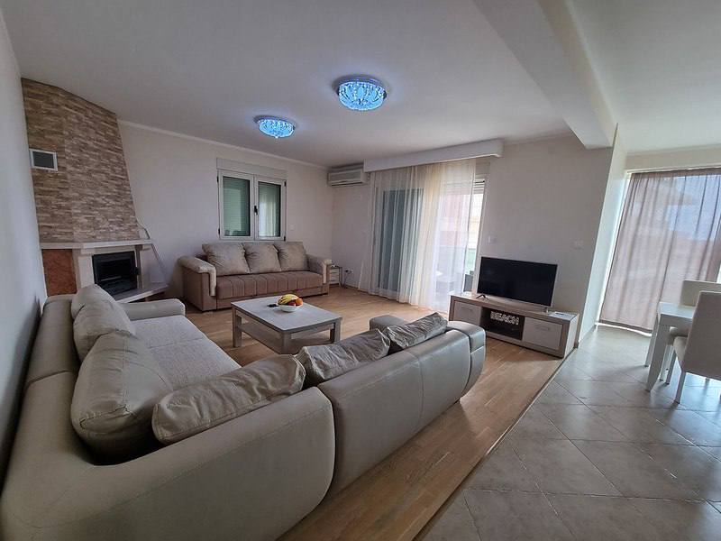 Квартира с 2 спальнями в Бечичи, 94 м² 2