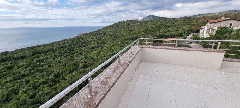 Дом с 3 спальнями в Кримовице, 300 м² 3