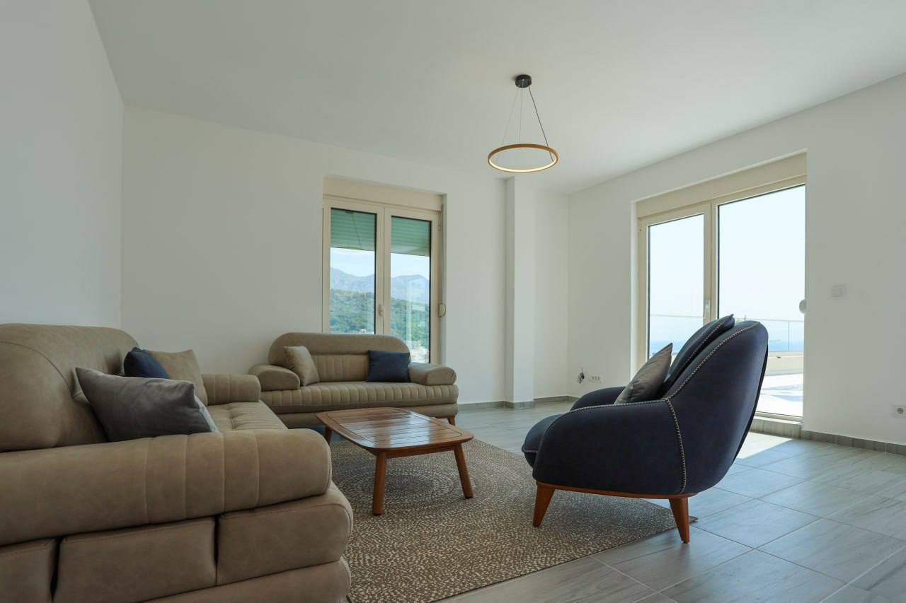 Квартира с 2 спальнями в Бечичи, 75 м² 2