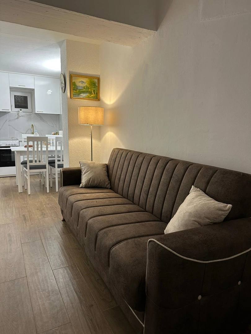 Квартира с 2 спальнями в Будве, 50 м²