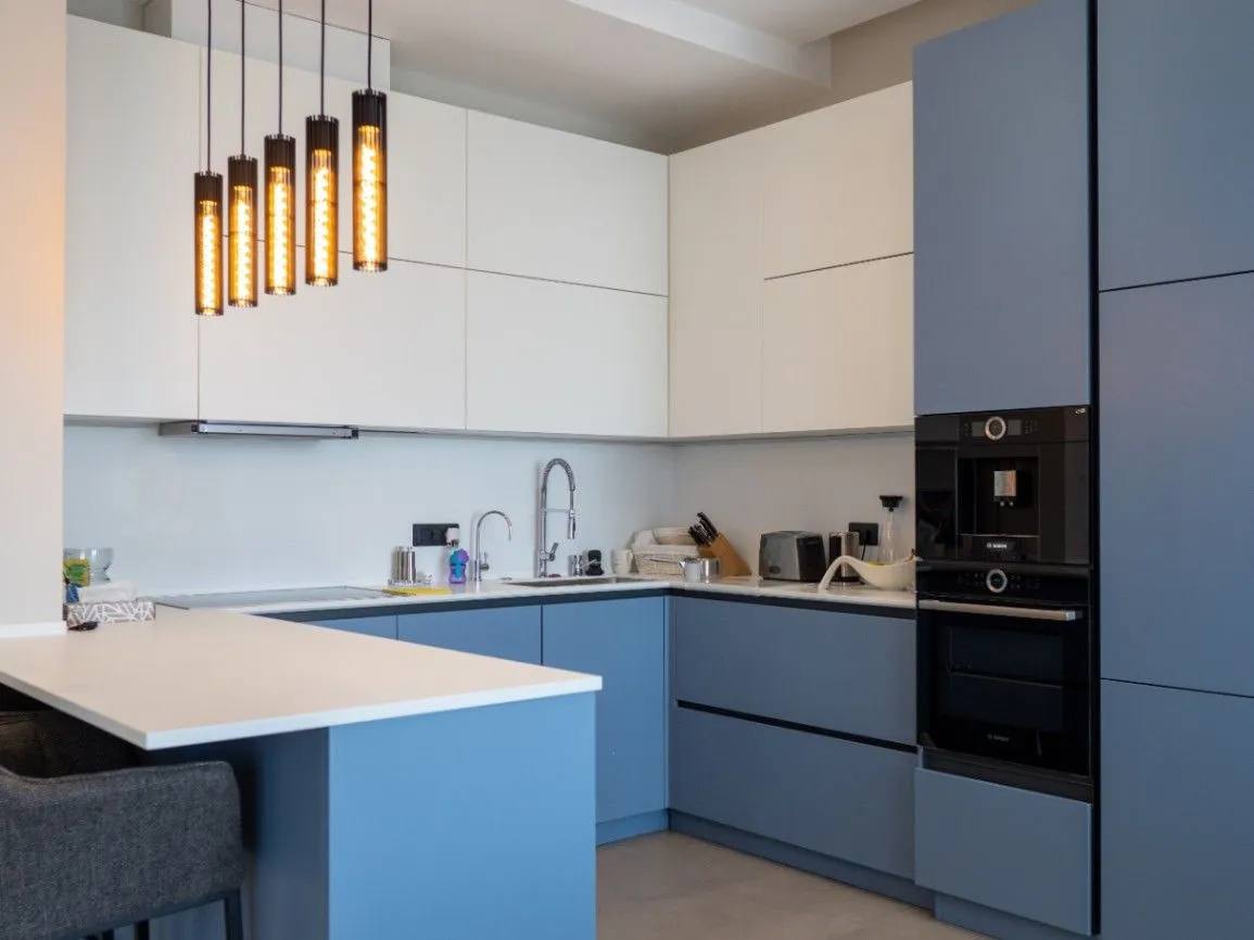 Вилла с 2 спальнями в Херцег-Нови, 260 м²