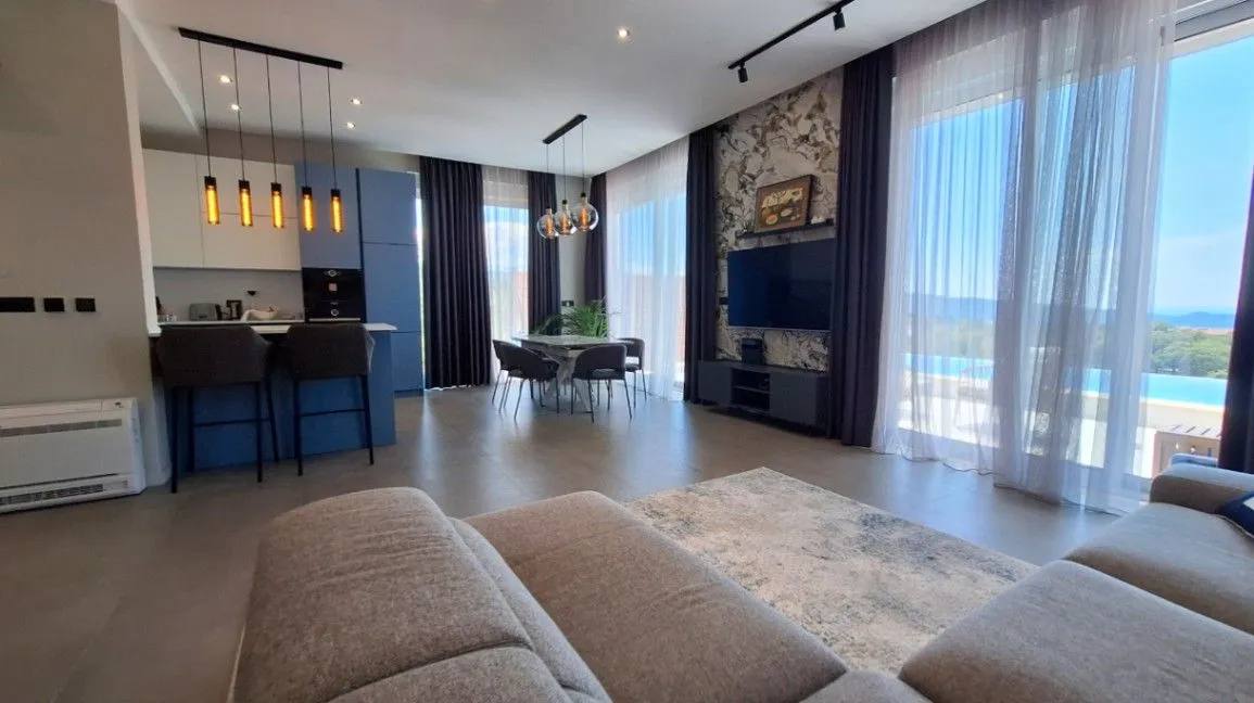 Вилла с 2 спальнями в Херцег-Нови, 260 м² thumbnail 9