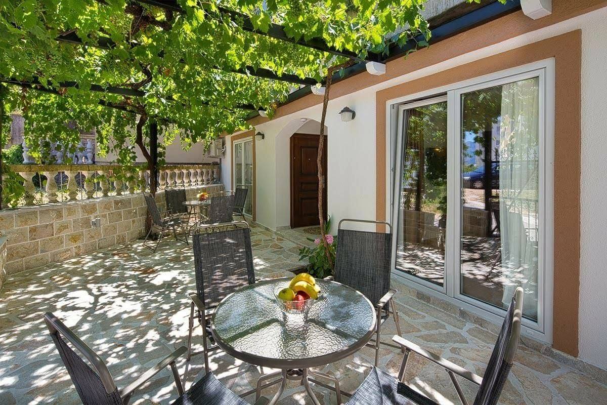 Квартира с 1 спальней в Будве, 40 м²
