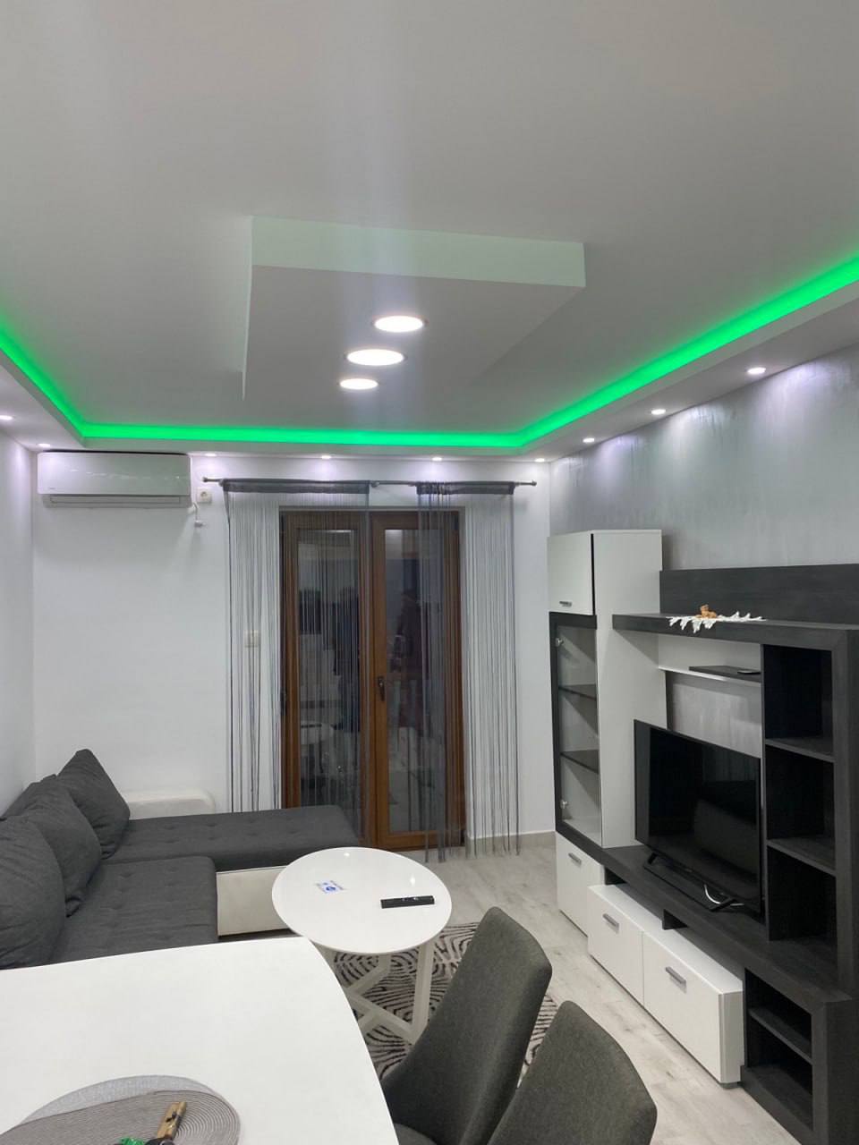 Квартира с 2 спальнями в Будве, 55 м² 2