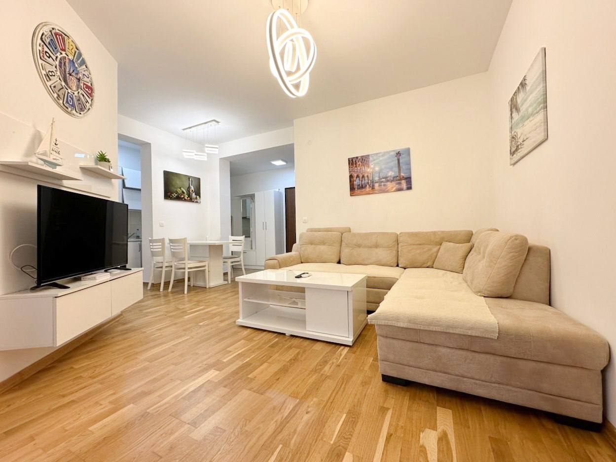 Квартира с 2 спальнями в Вельи-Виногради, 68 м²