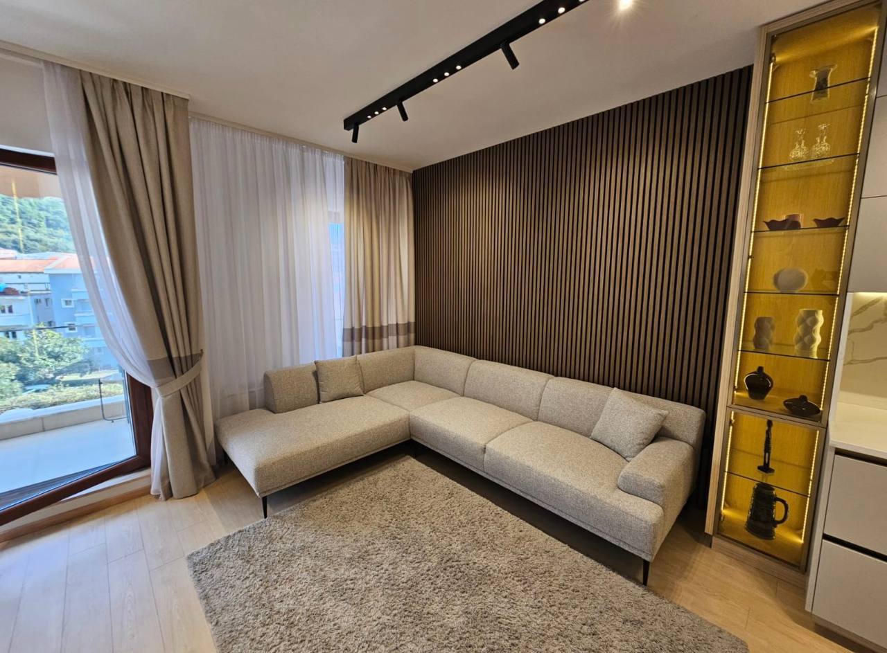 Квартира с 3 спальнями в Будве, 86 м²