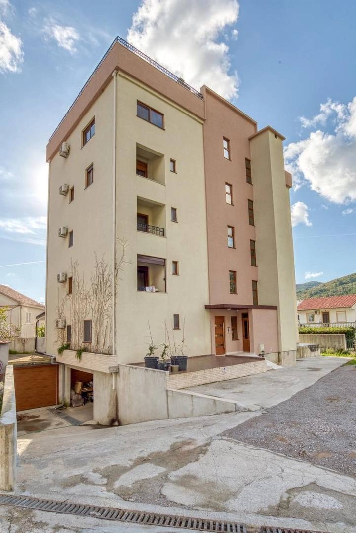 Квартира с 2 спальнями в Будве, 90 м² 4