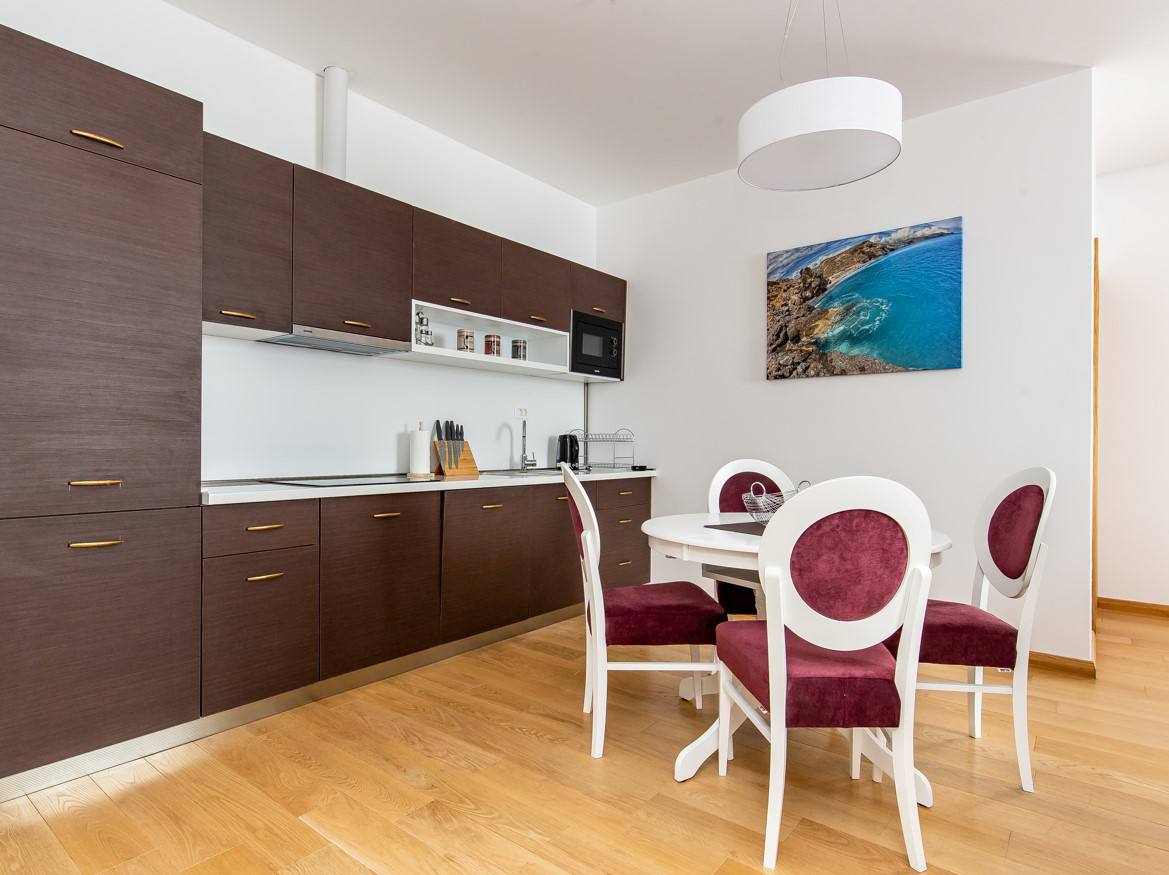Квартира с 2 спальнями в Будве, 72 м² 4