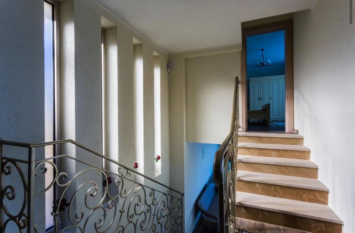 Вилла в Тивате, 240 м² 2