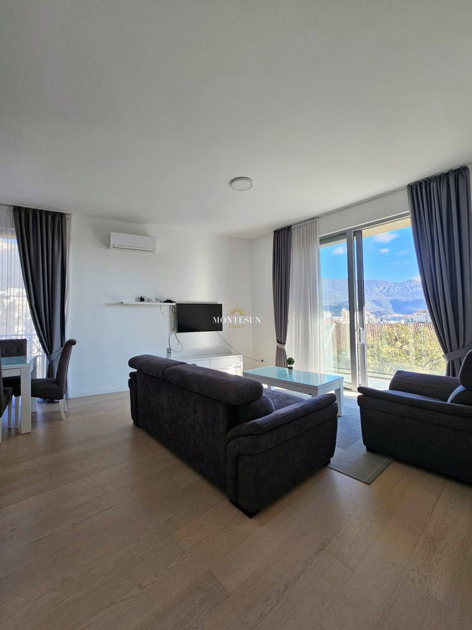 Квартира с 2 спальнями в Бечичи, 65 м²