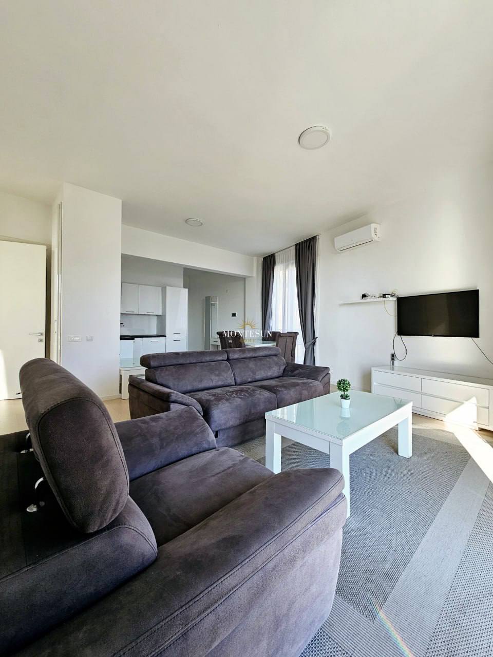 Квартира с 2 спальнями в Бечичи, 65 м² 2