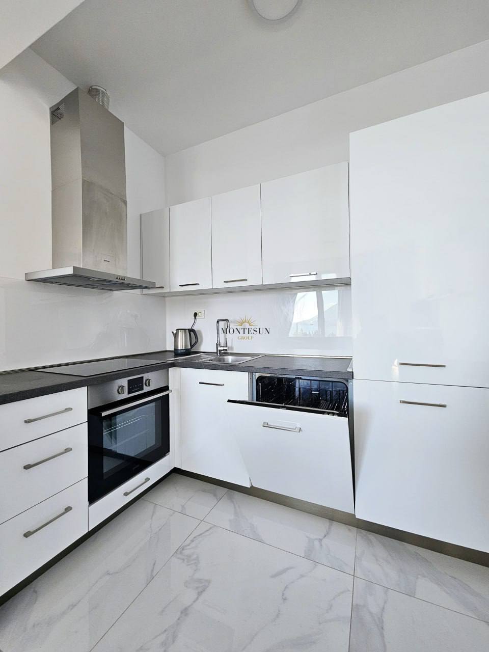 Квартира с 2 спальнями в Бечичи, 65 м² 5