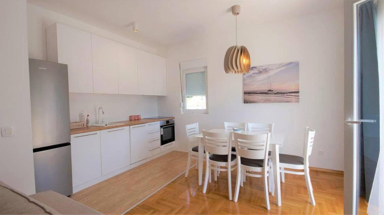 Квартира с 2 спальнями в Будве, 70 м² 2