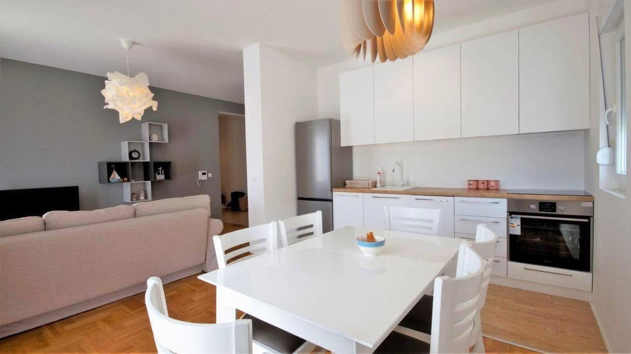 Квартира с 2 спальнями в Будве, 70 м² 4
