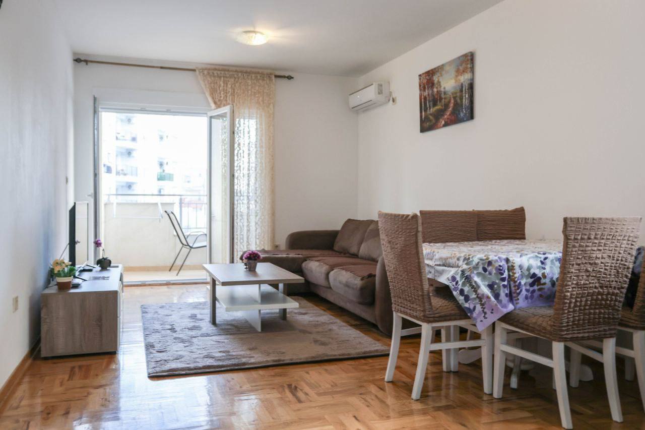 Квартира с 1 спальней в Лази, 45 м²