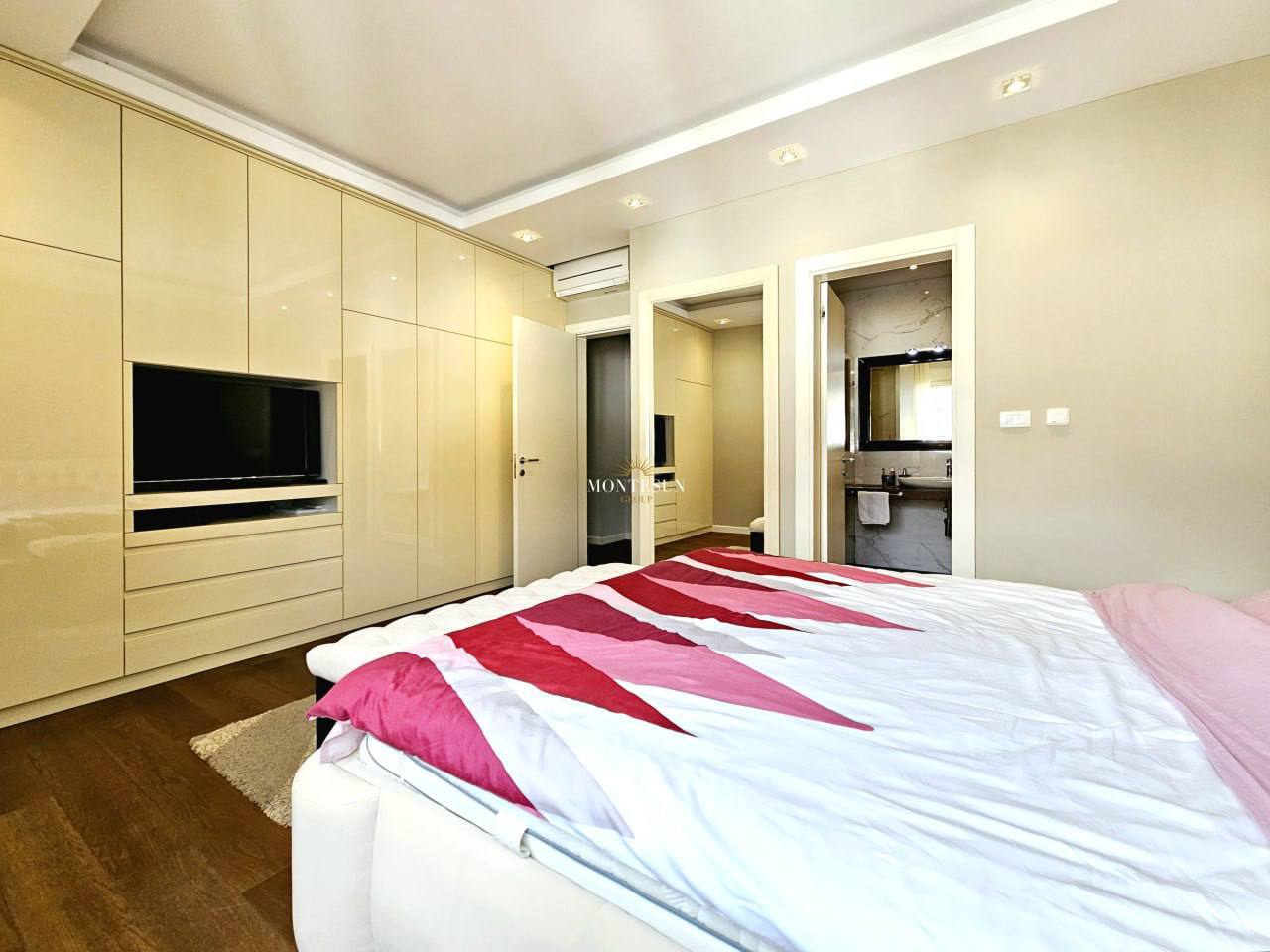 Квартира с 2 спальнями в Будве, 122 м² 5
