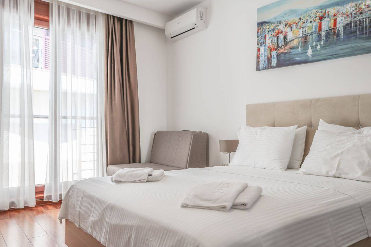 Квартира с 1 спальней в Бечичи, 90 м²