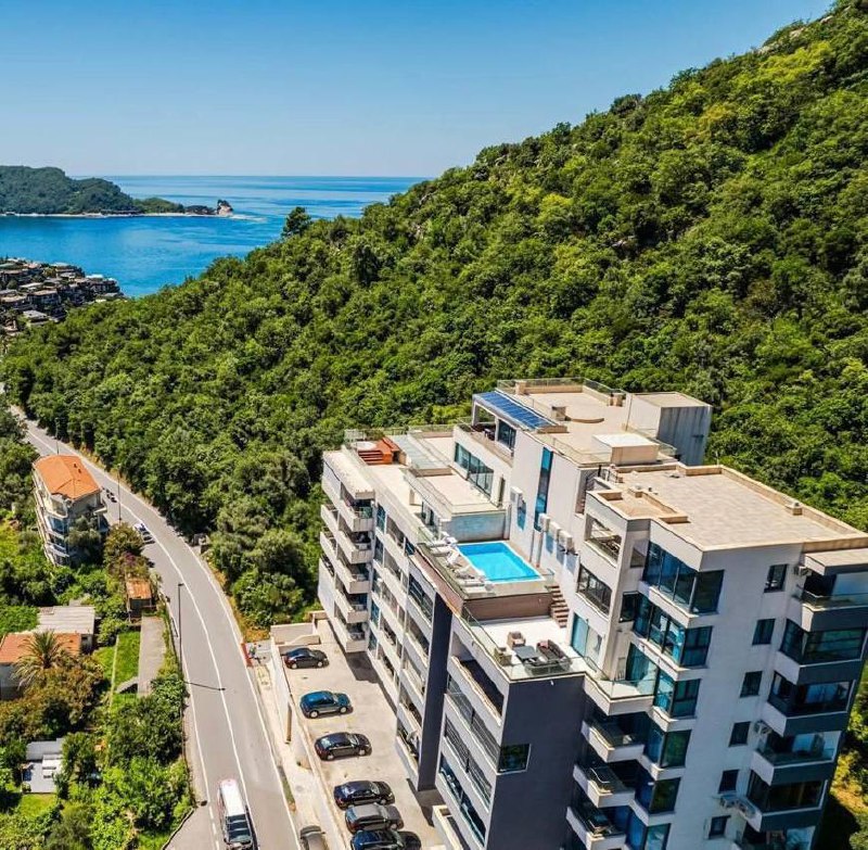 Квартира с 3 спальнями в Бечичи, 186 м²