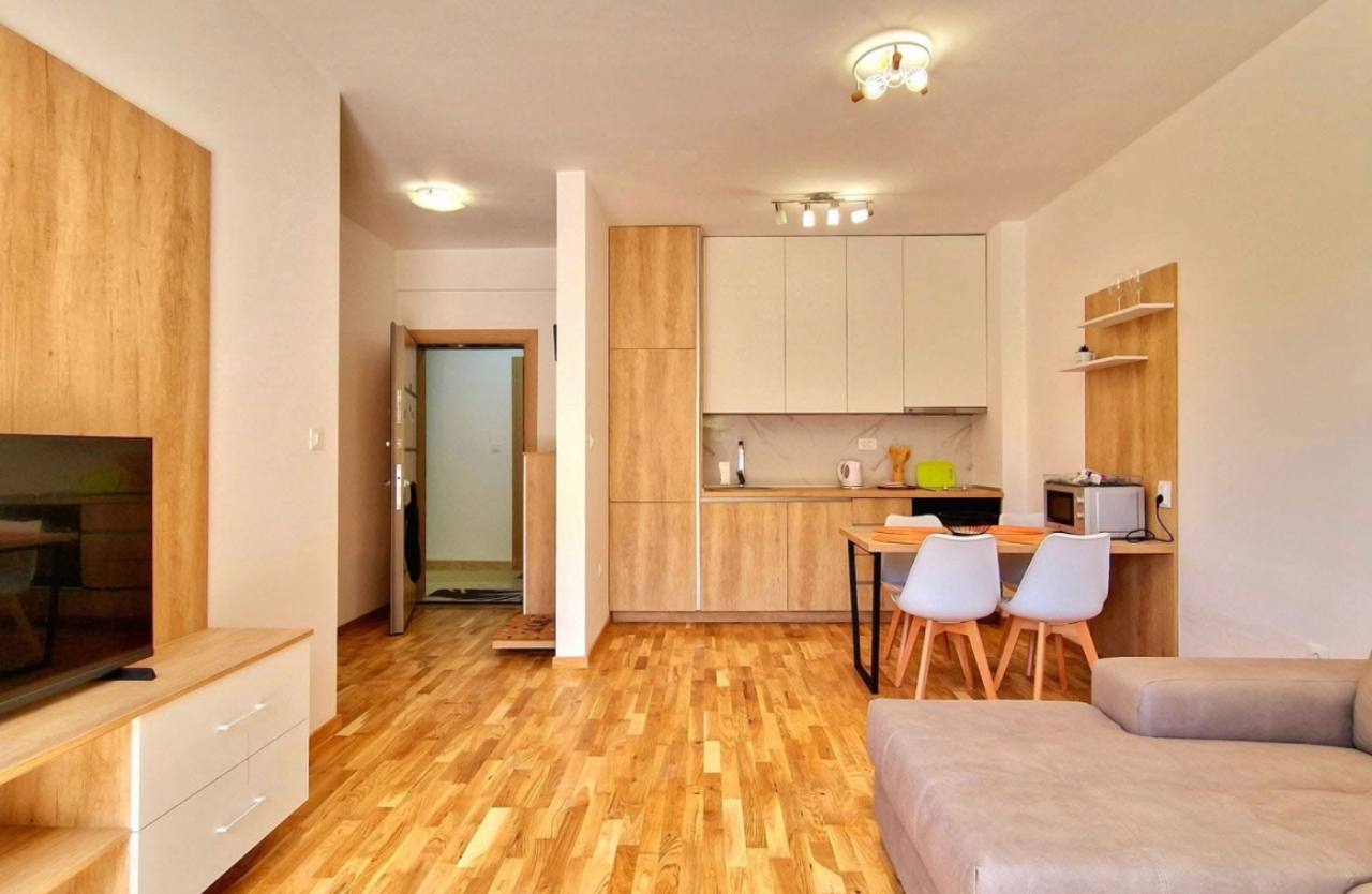 Квартира с 1 спальней в Бечичи, 40 м²