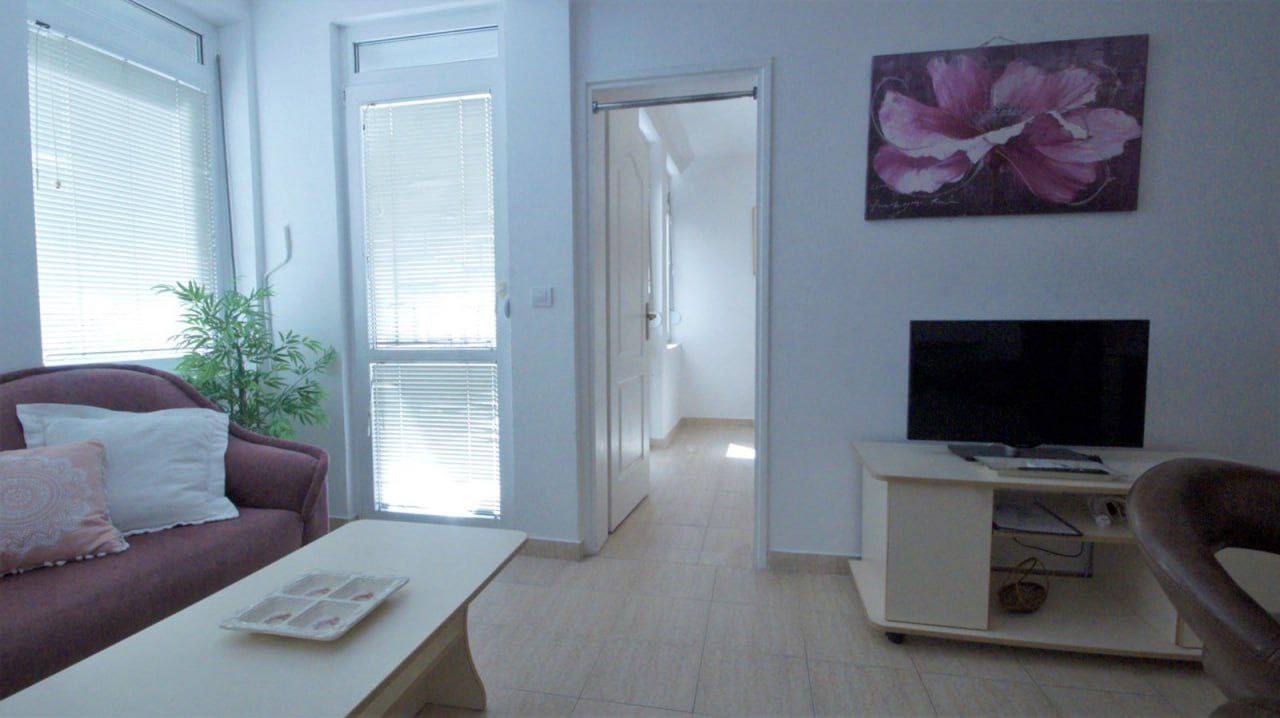 Квартира с 1 спальней в Будве, 40 м² thumbnail 12