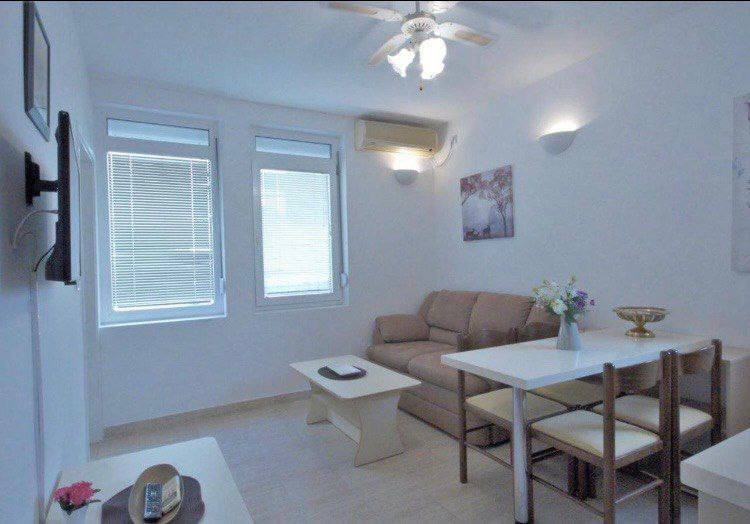 Квартира с 1 спальней в Будве, 40 м² thumbnail 15
