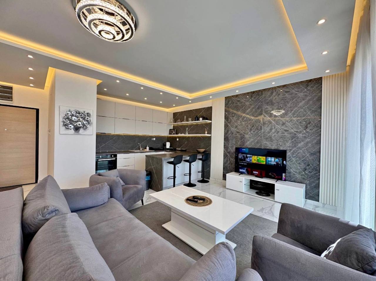 Квартира с 2 спальнями в Бечичи, 95 м²