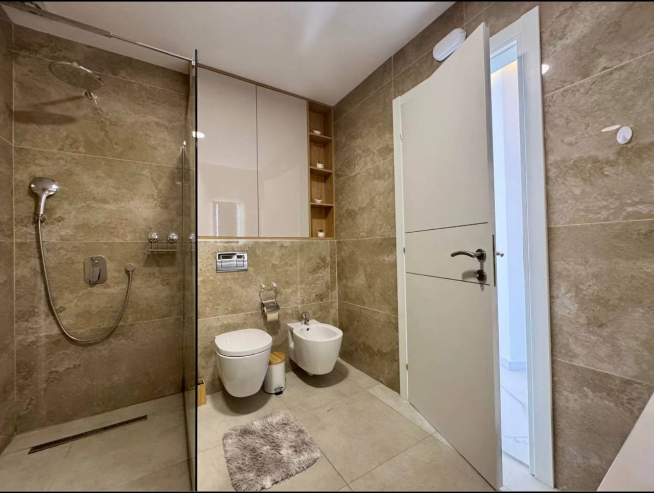 Квартира с 2 спальнями в Бечичи, 95 м² thumbnail 9