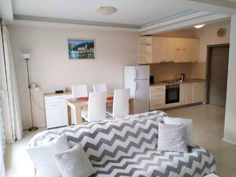 Квартира с 1 спальней в Будве, 51 м² 2
