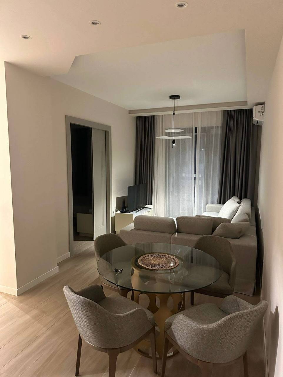 Квартира с 1 спальней в Бечичи, 40 м²