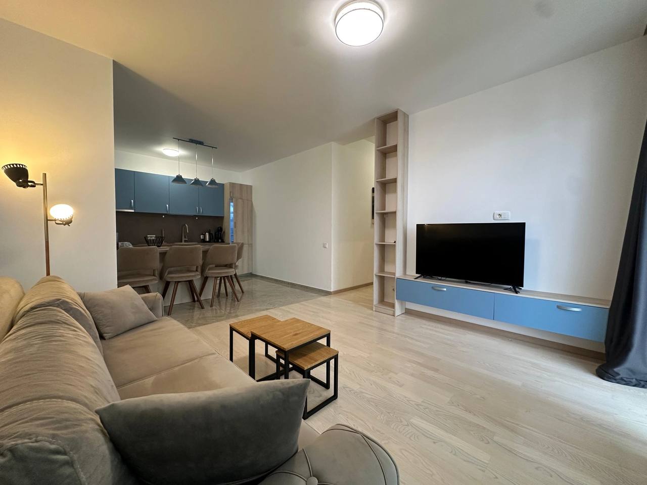 Квартира с 1 спальней в Бечичи, 50 м²
