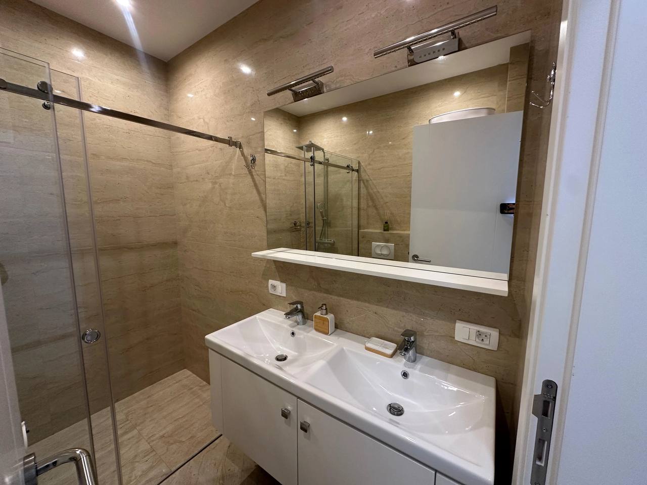 Квартира с 1 спальней в Бечичи, 50 м² thumbnail 6