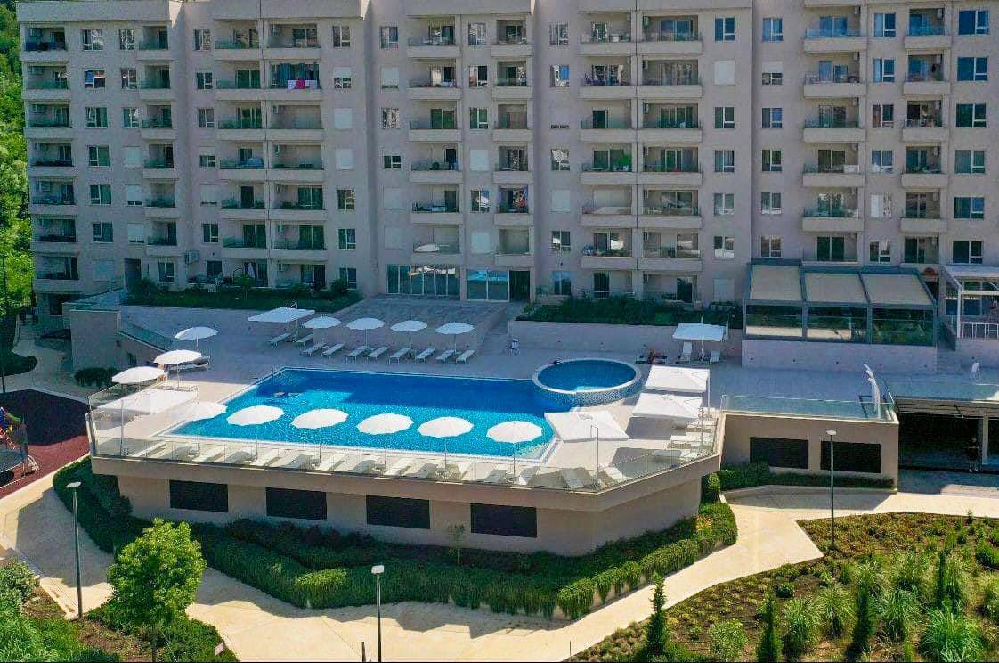 Квартира с 2 спальнями в Бечичи, 64 м²