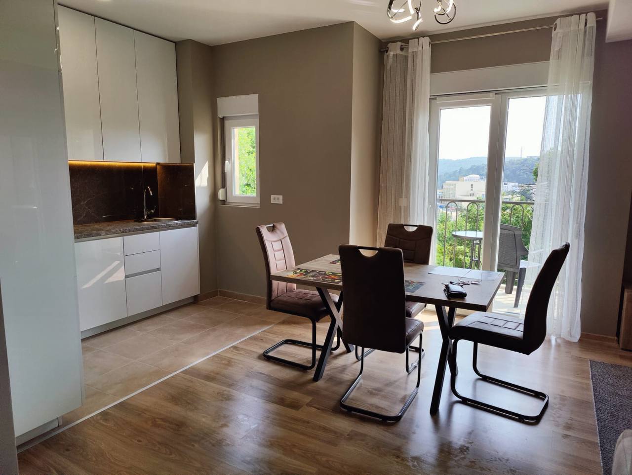 Квартира с 2 спальнями в Бечичи, 75 м² 3