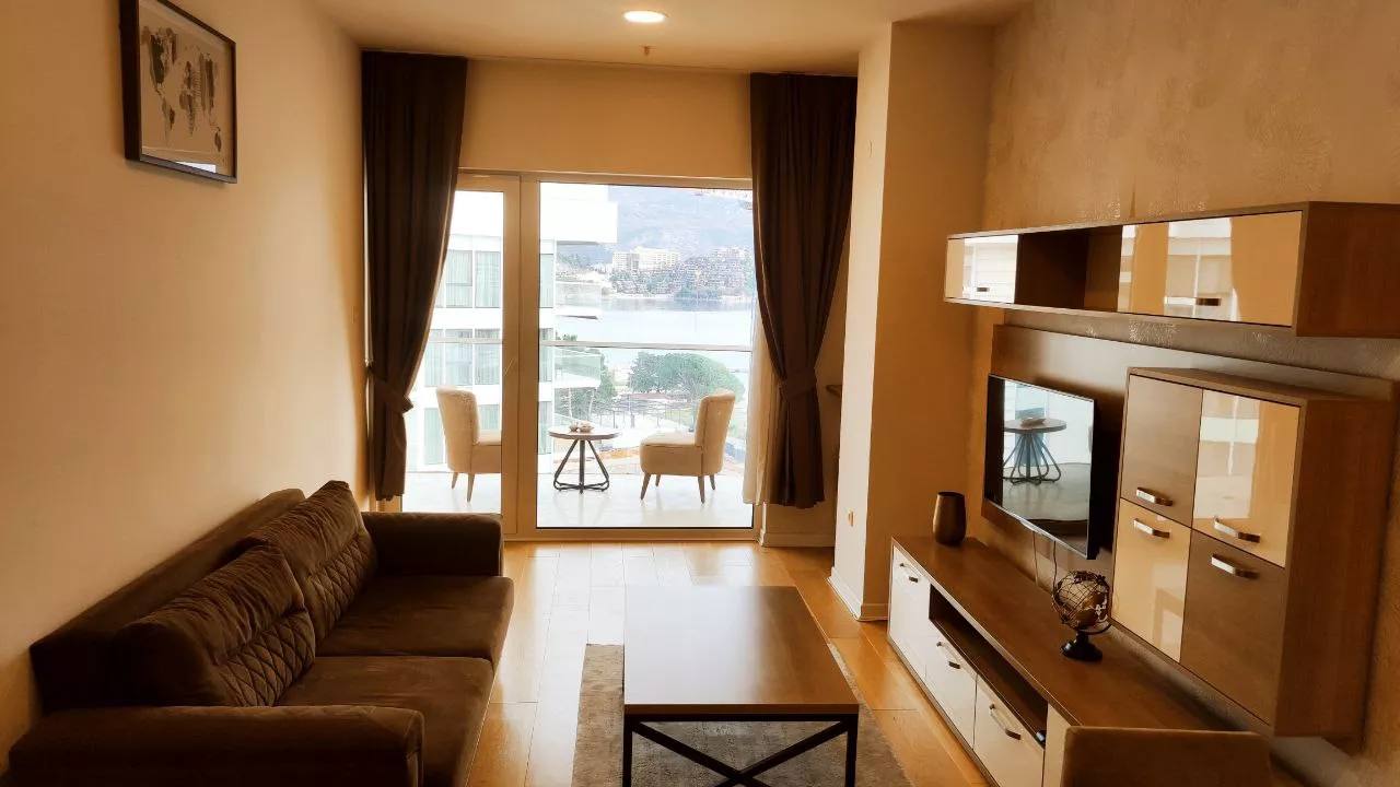 Квартира с 1 спальней в Tre Canne, 54 м² 2
